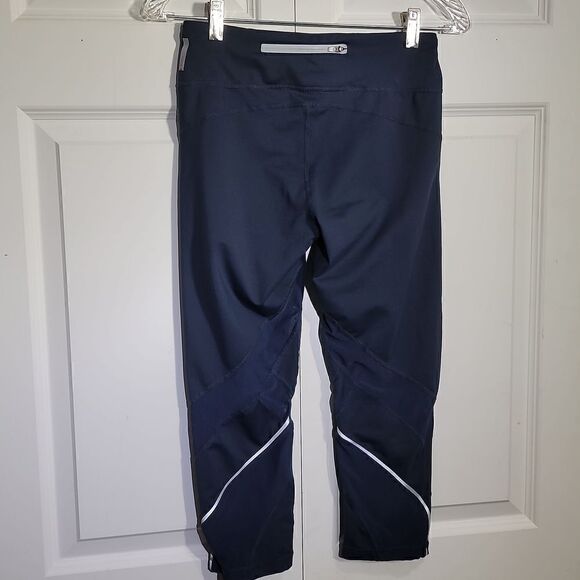 𝅺Zella Cropped Leggings Black Size Small - Picture 3 of 6